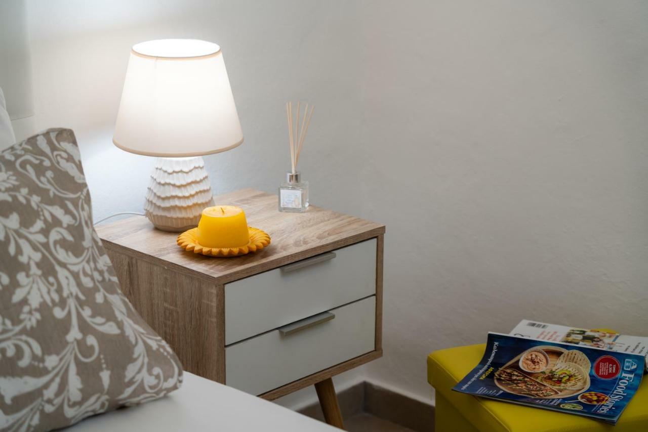 The Junction Apartment *